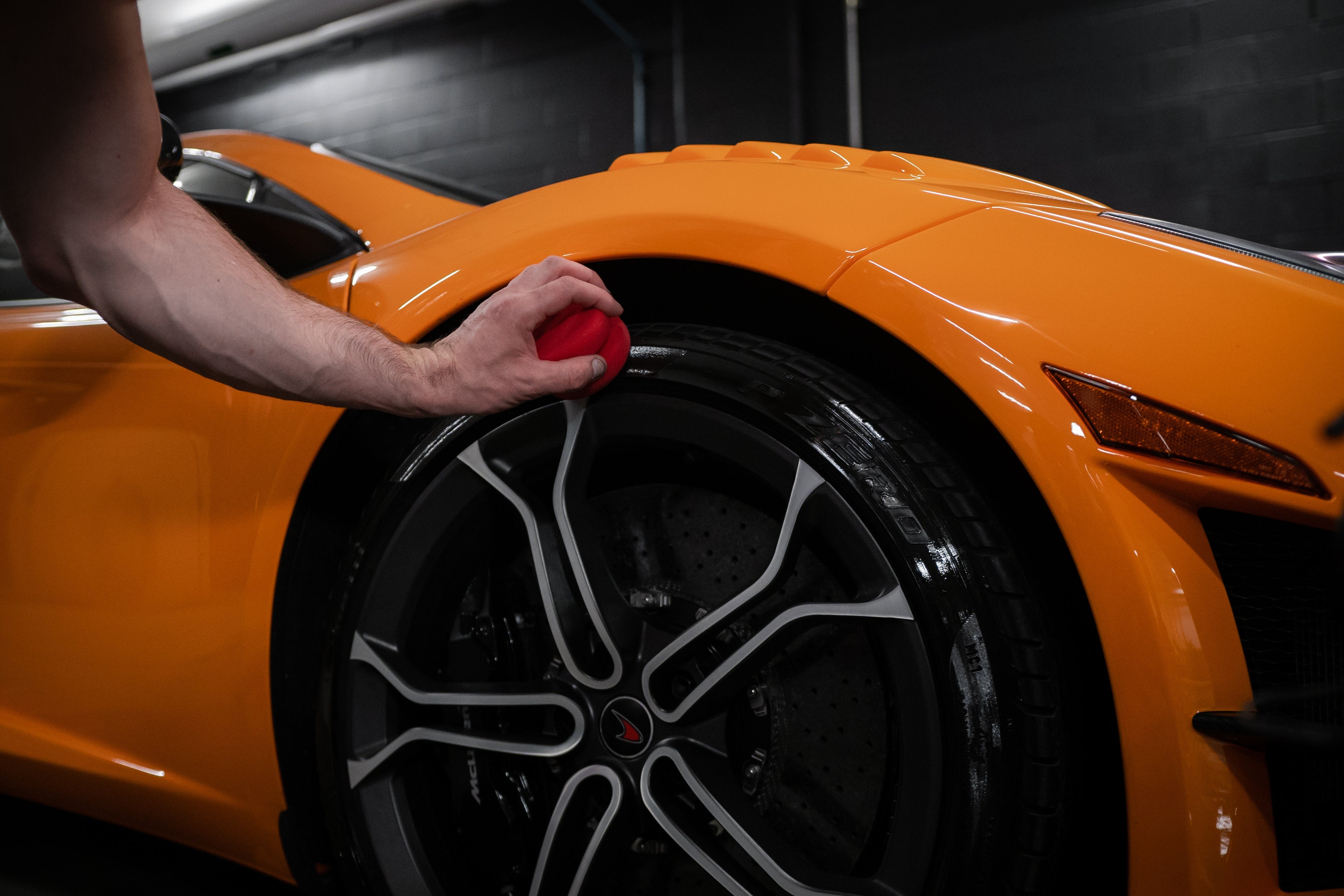 Gloss Tyre Dressing 31